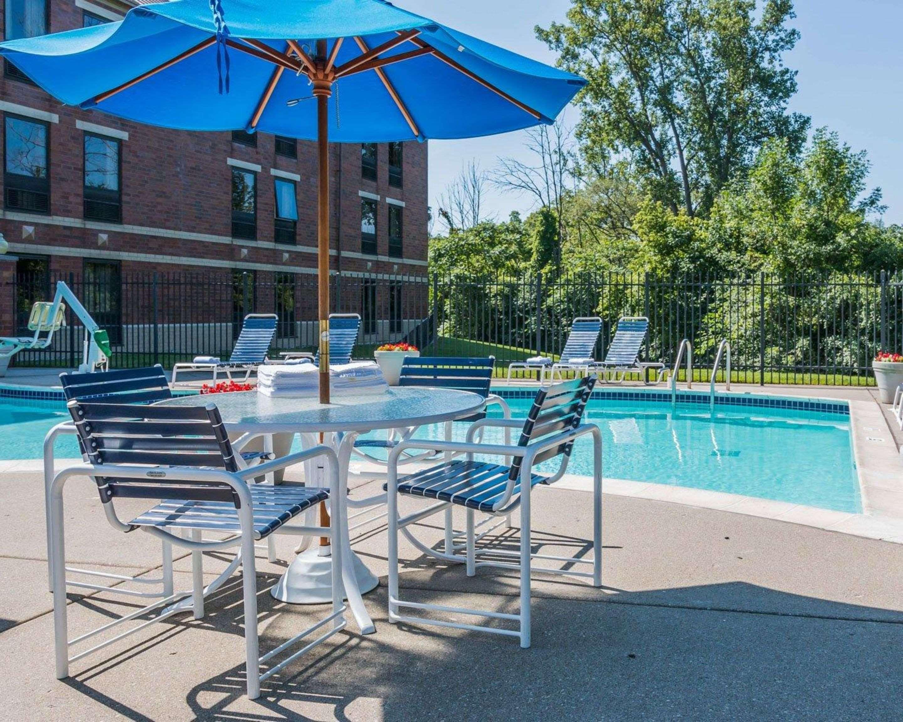 Quality Inn Auburn Hills - Detroit North Eksteriør bilde